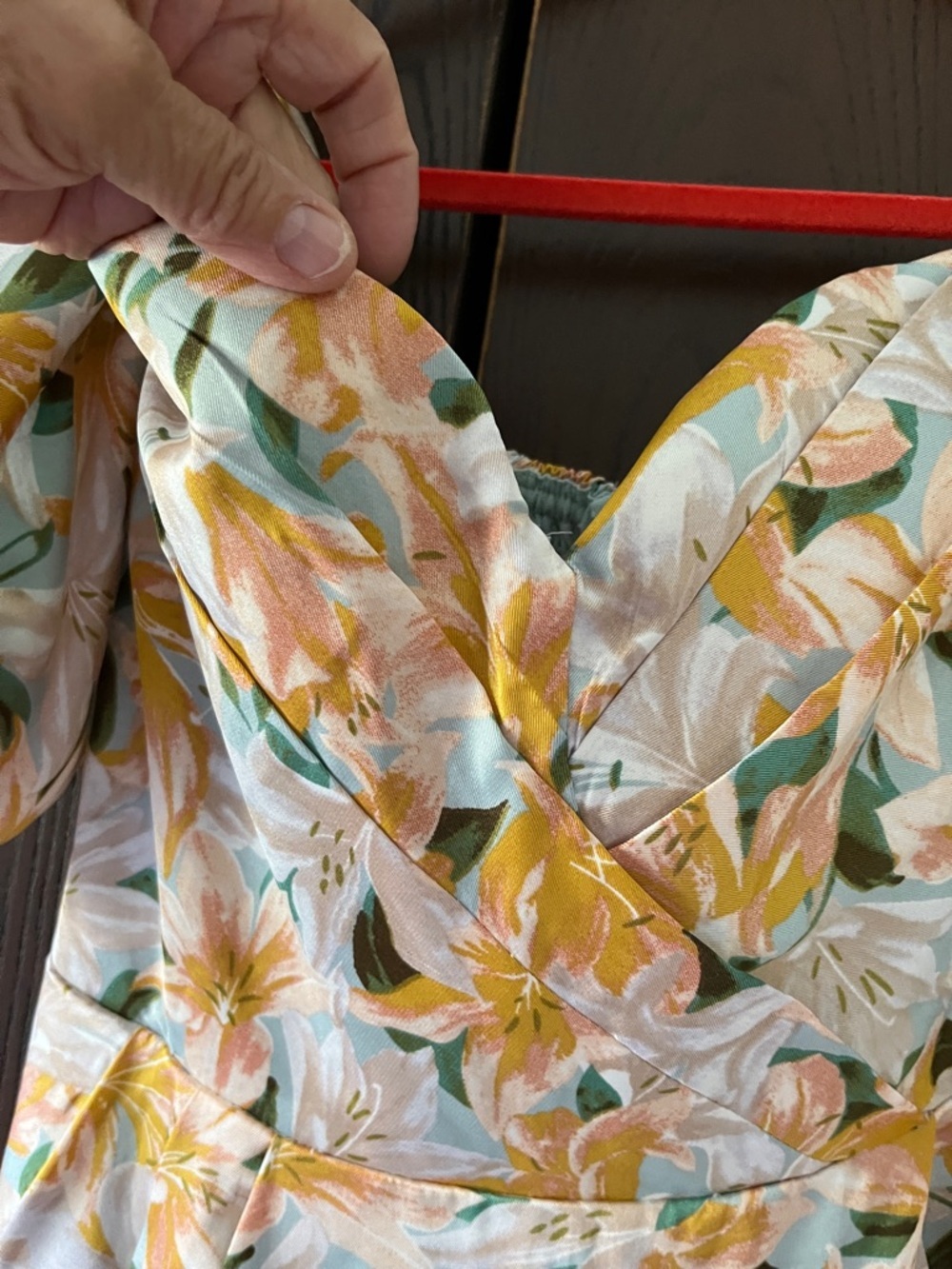 ASTR capped sleeved maxi dress. Size Large. Can be worn on the shoulders. NWT - Picture 6 of 11